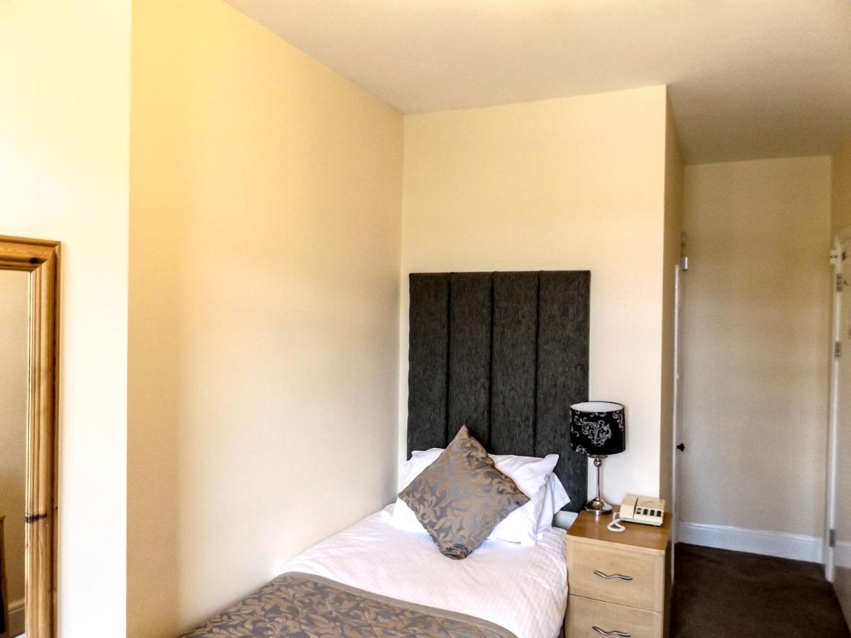 Membly Hall Hotel Falmouth Extérieur photo