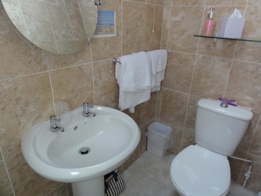 Membly Hall Hotel Falmouth Chambre photo